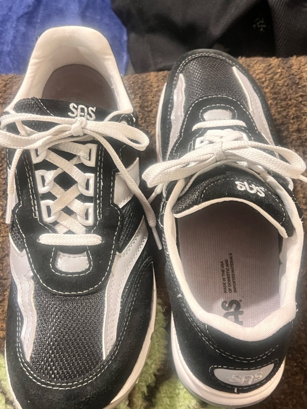 SAS Tour Mesh Comfort Sneakers Walking Shoes Size 9 GUC!